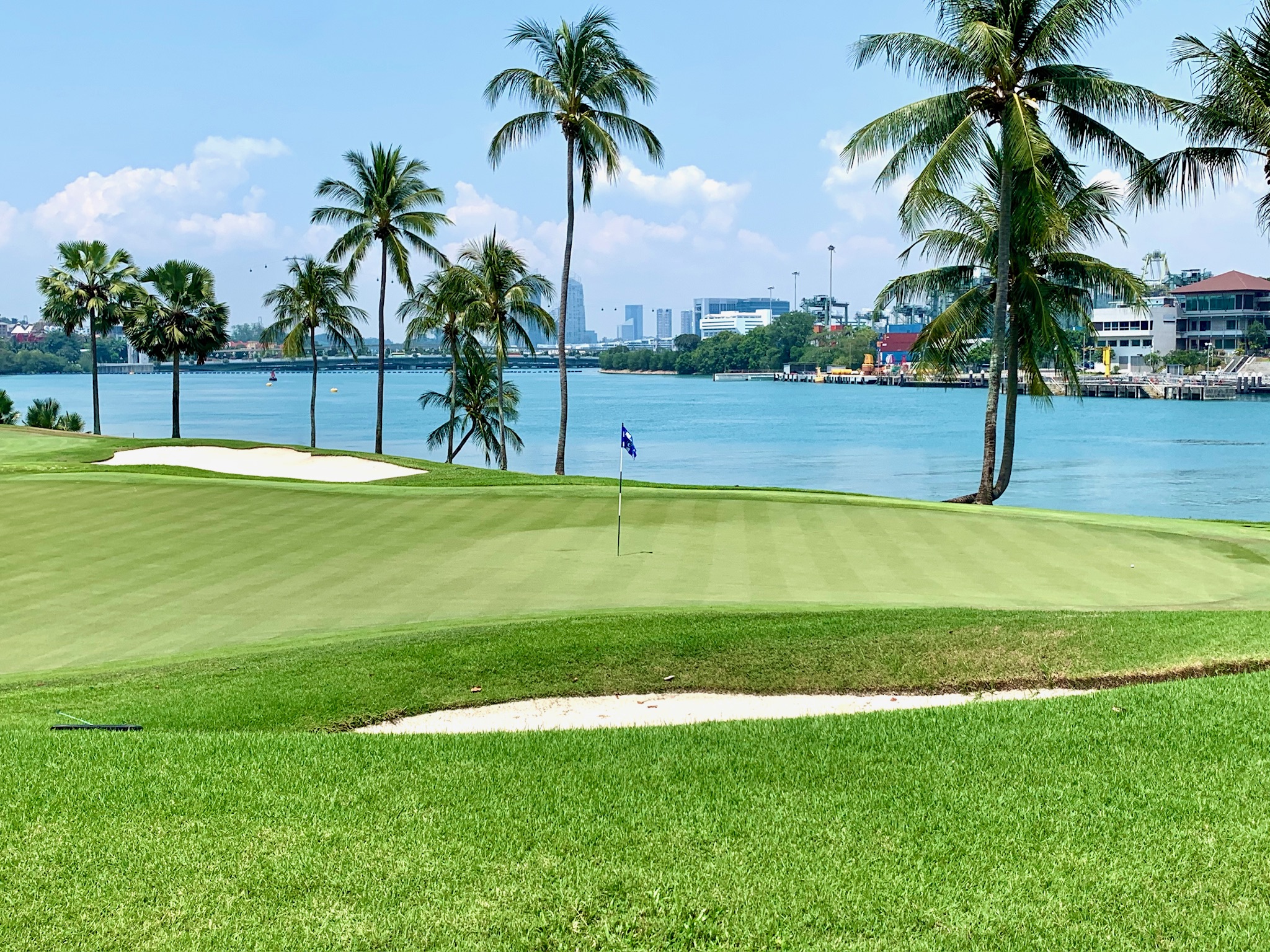 Sentosa Golf Club / Serapong Course